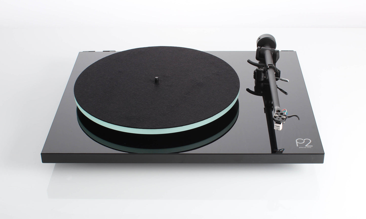 Rega Planar 2 Turntable