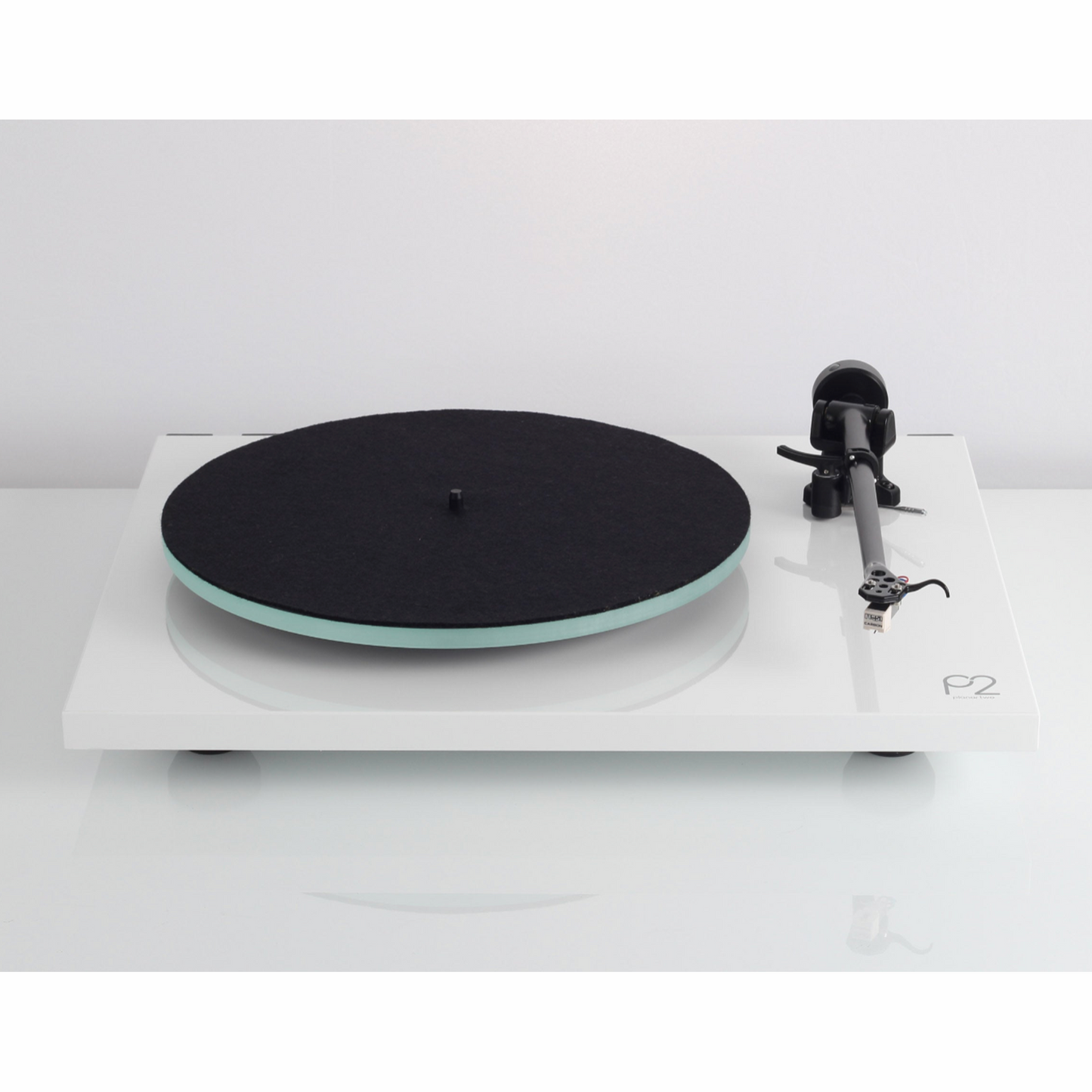 Rega Planar 2 Turntable