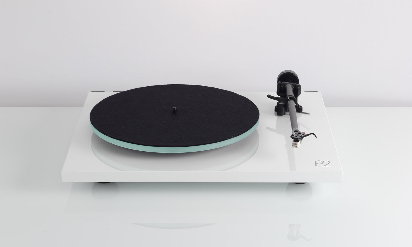 Rega Planar 2 Turntable