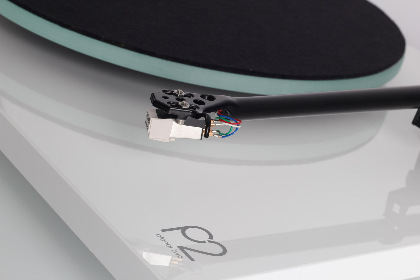 Rega Planar 2 Turntable