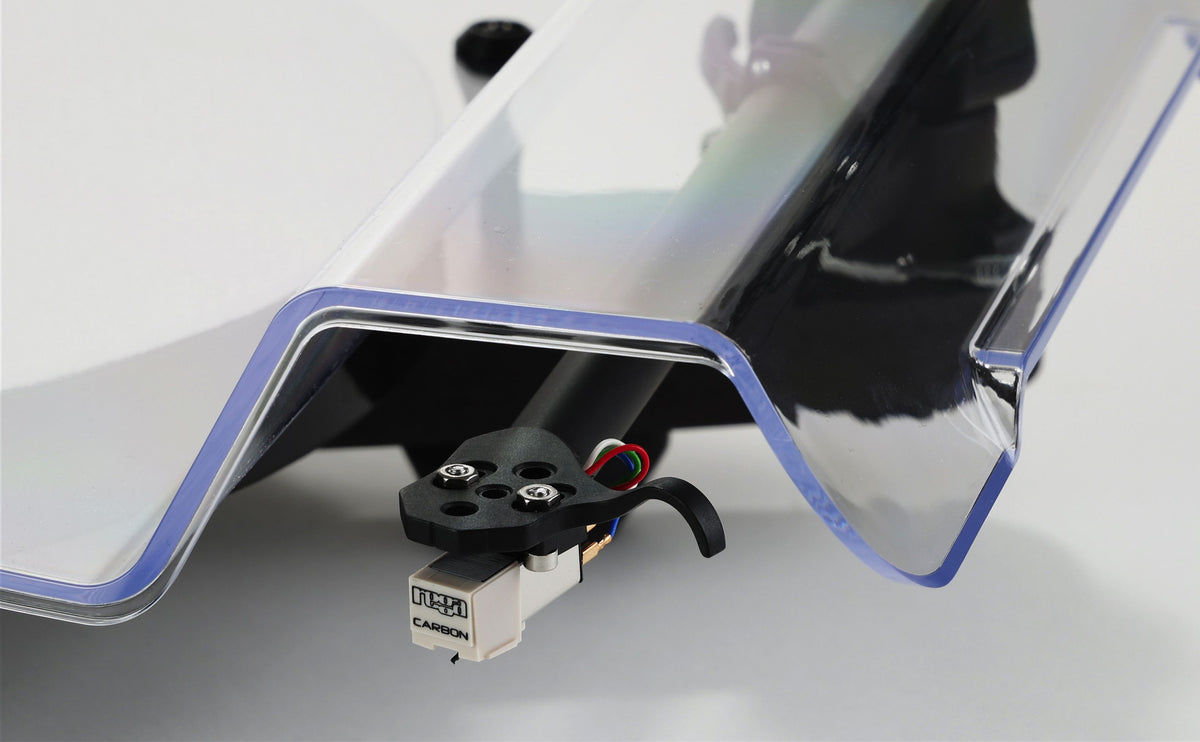 Close up of Rega Carbon cartridge