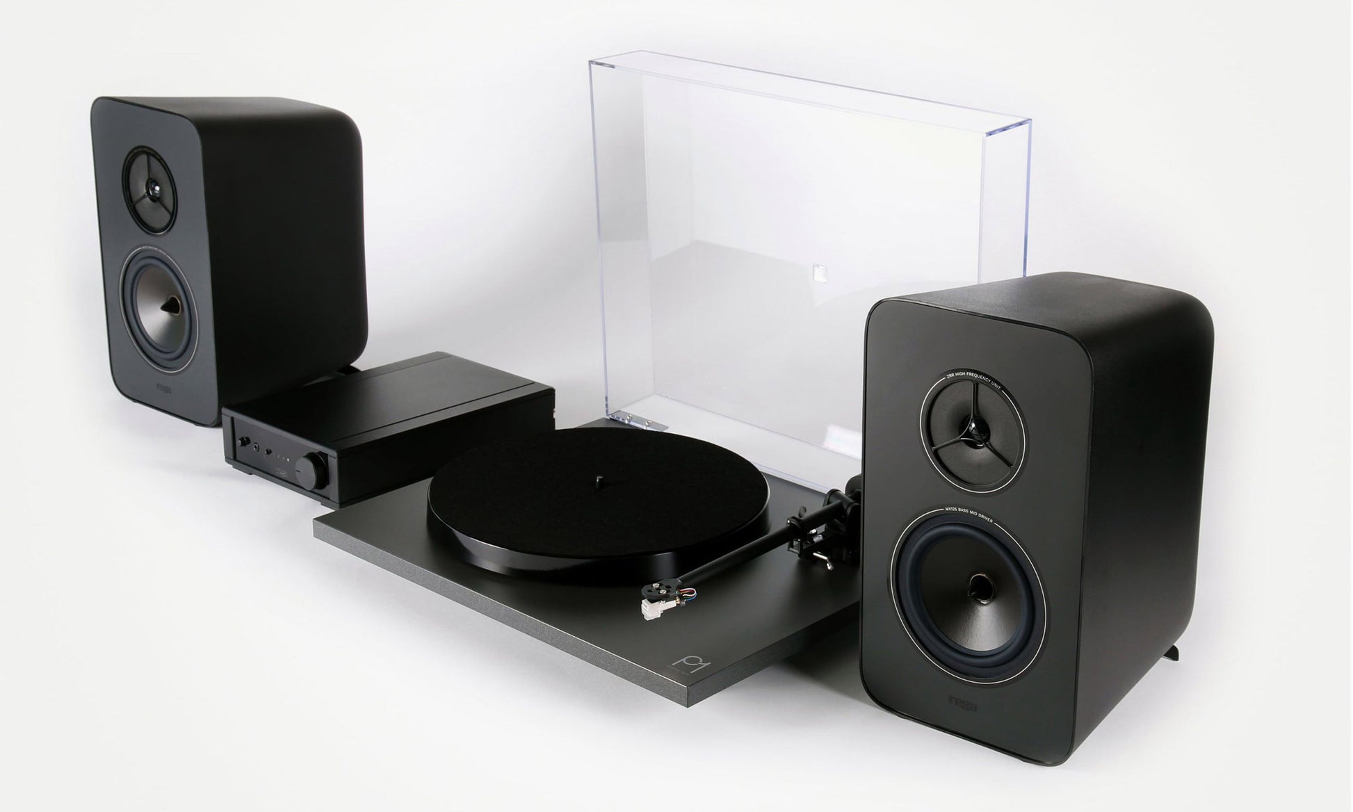 Featuring Rega Planar 1 Turntable, io Remote Control Amplifier & Kyte Bookshelf Loudspeakers