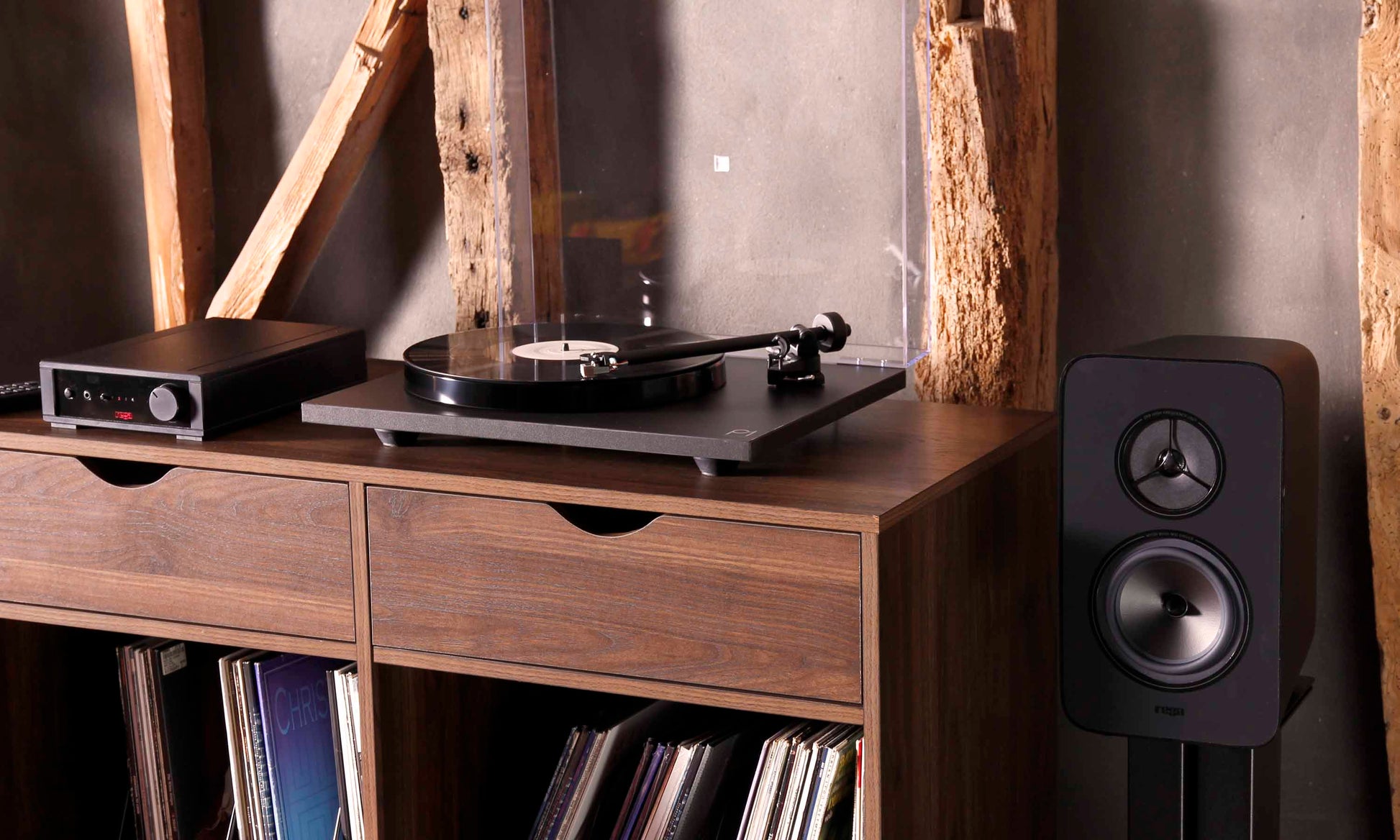 Handmade Analogue Audio Hi-Fi System