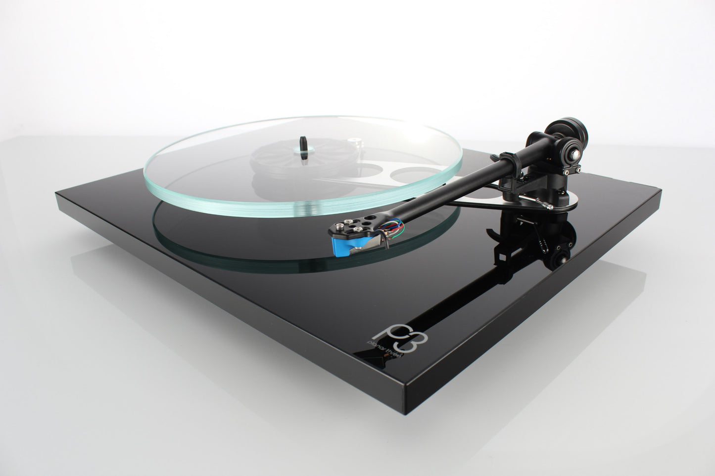 Rega Planar 3 Turntable