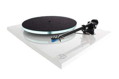 Rega Planar 3 Turntable/Elys 2
