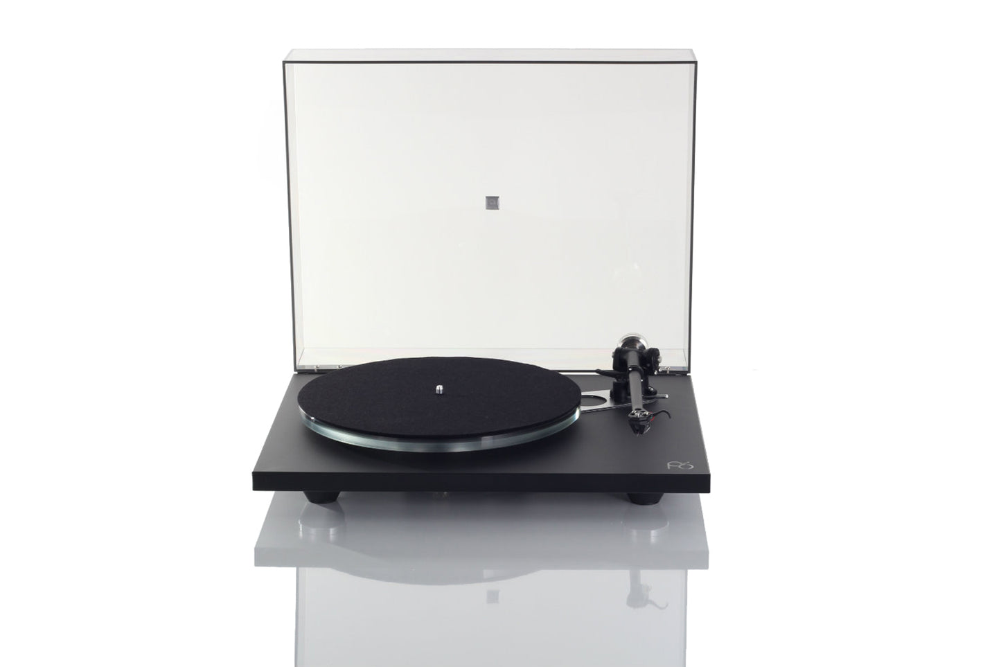 Rega Planar 6 Turntable