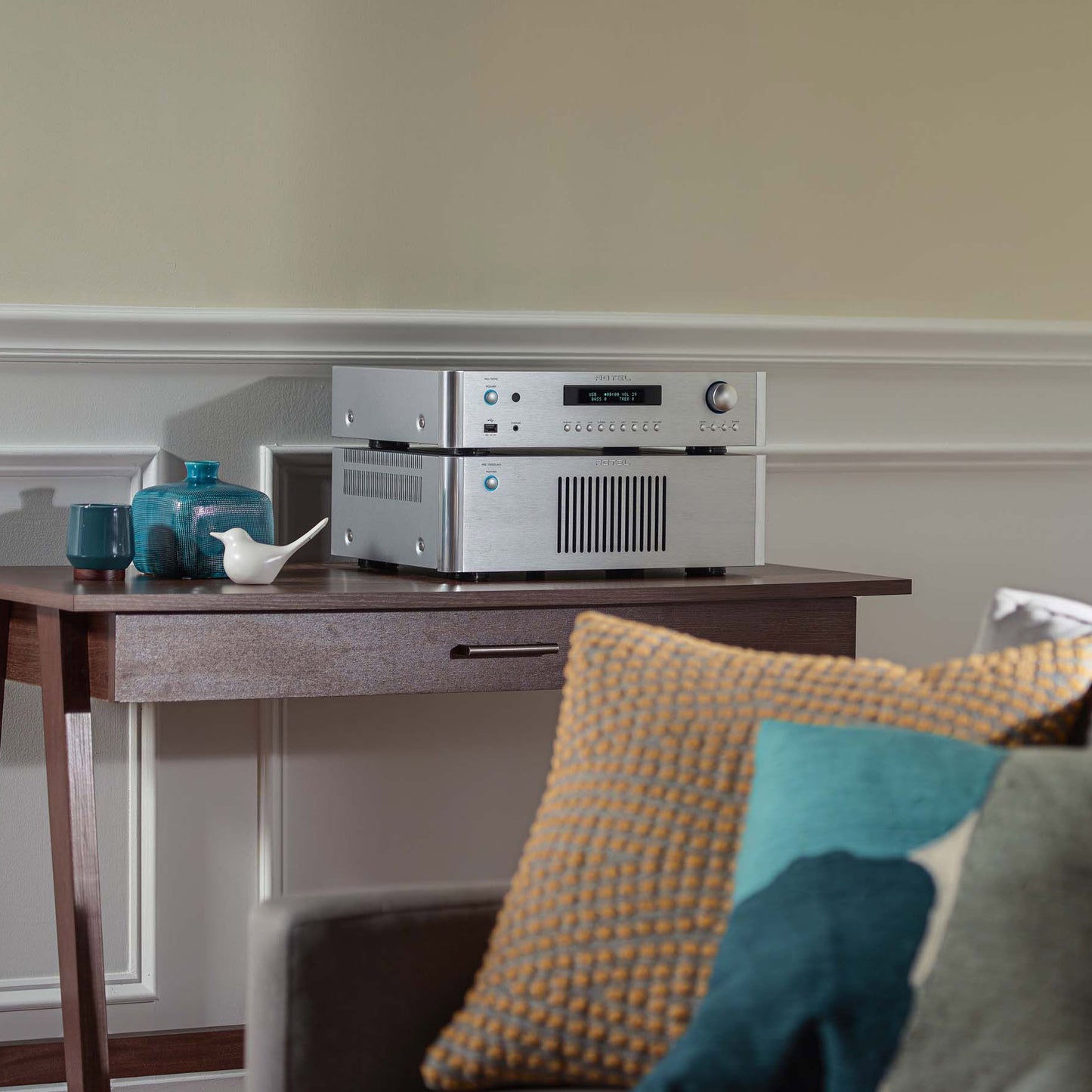 Rotel RB-1582 MkII Stereo Power Amplifier