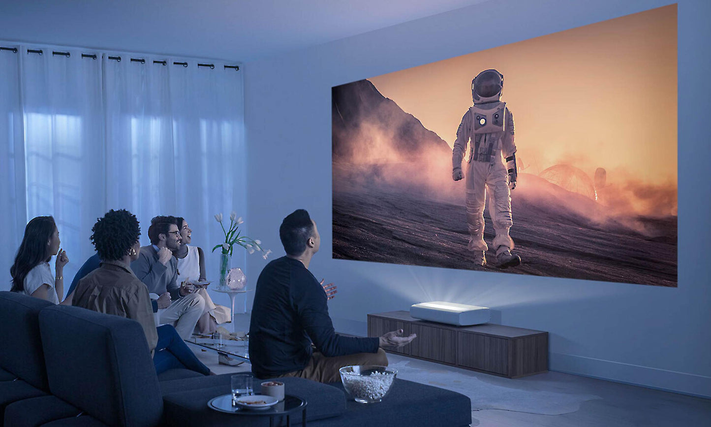Samsung Premiere SP-LSP7 - Having friends over to watch the latest flick is pretty cool