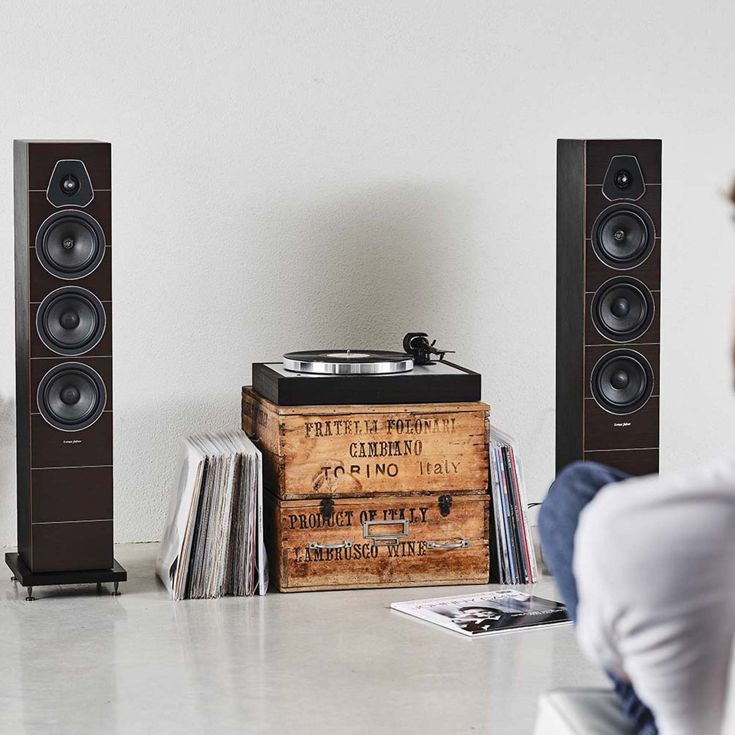 Sonus faber Lumina III Floorstanding Speakers