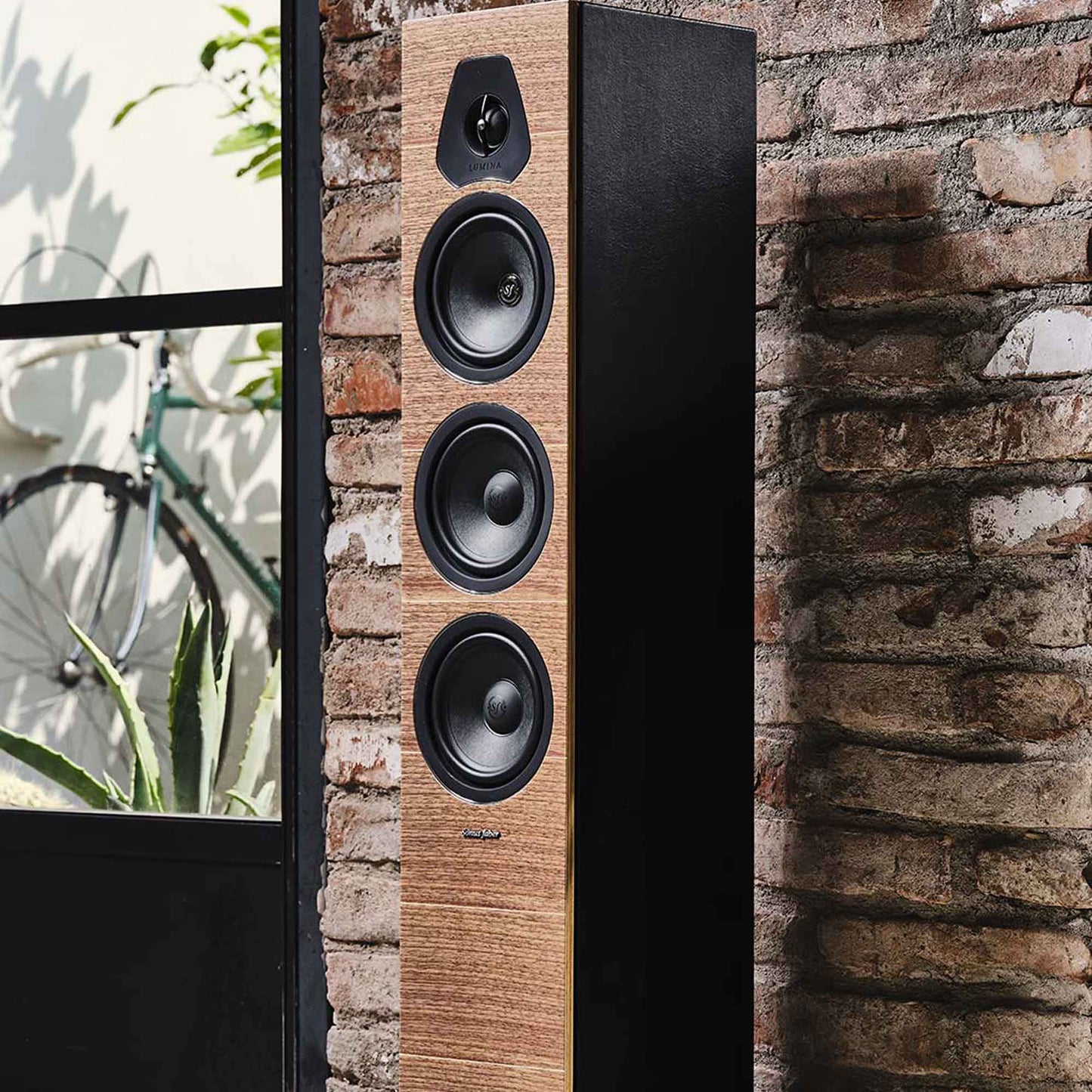 Sonus faber Lumina III Floorstanding Speakers
