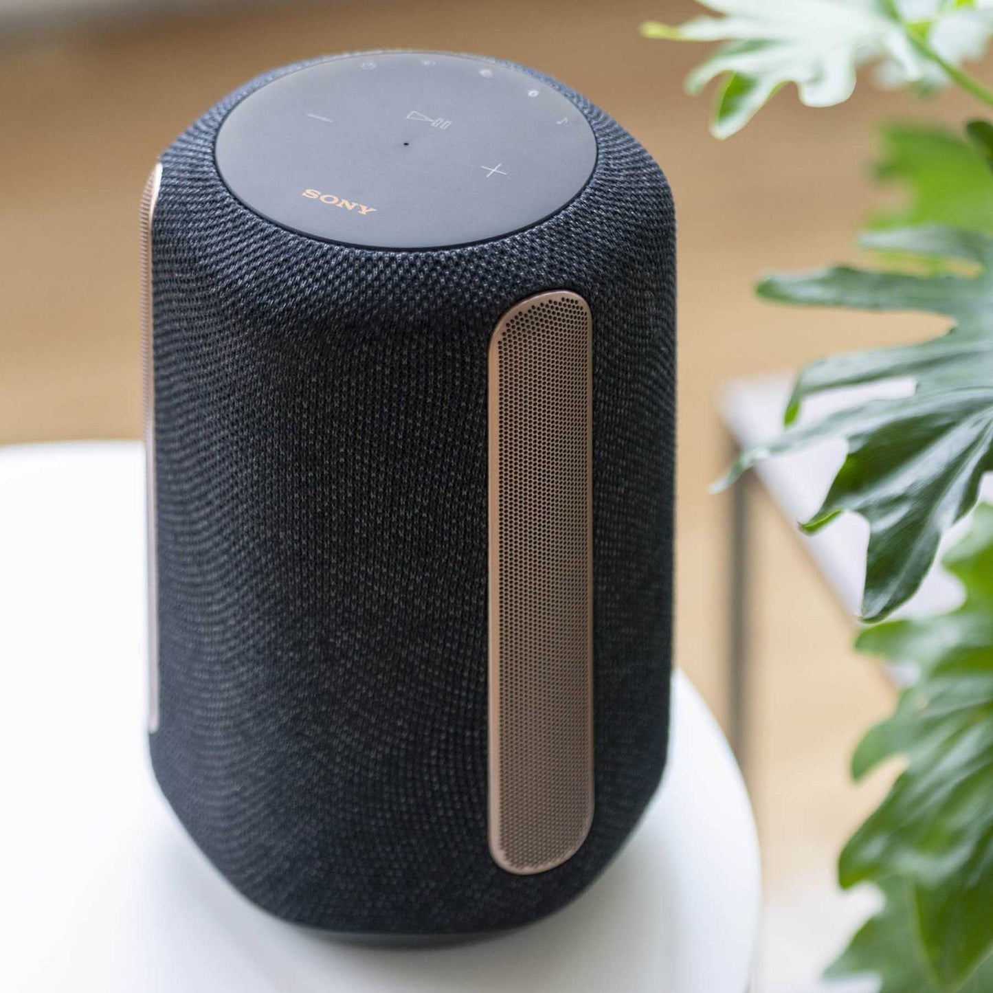 Spotify Connect, Bluetooth, Wi-Fi & Chromecast Built-In