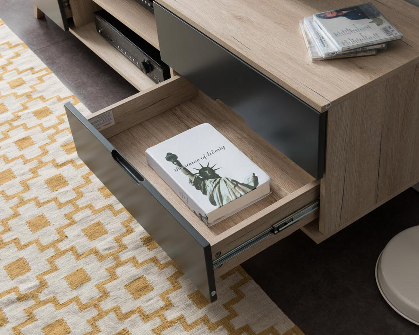 Tauris Nova 1800 TV Cabinet