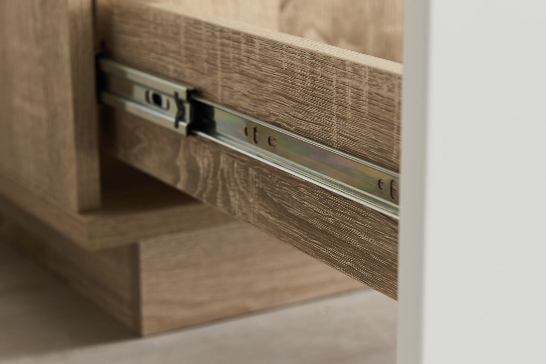 Tauris Delux 2000LL Television Cabinet