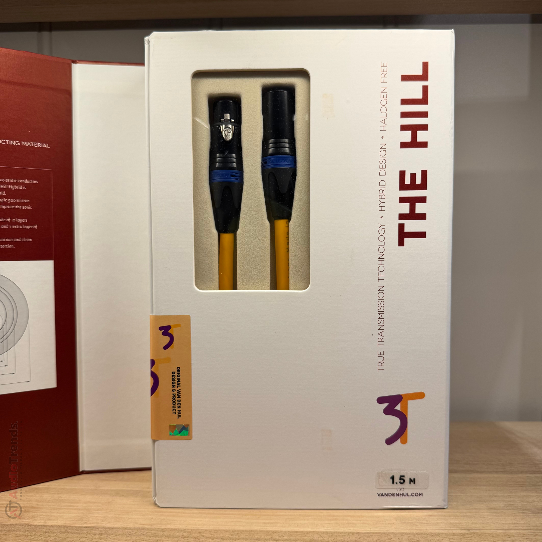Van den Hul 3T The Hill Hybrid XLR to XLR Cable - Boxed