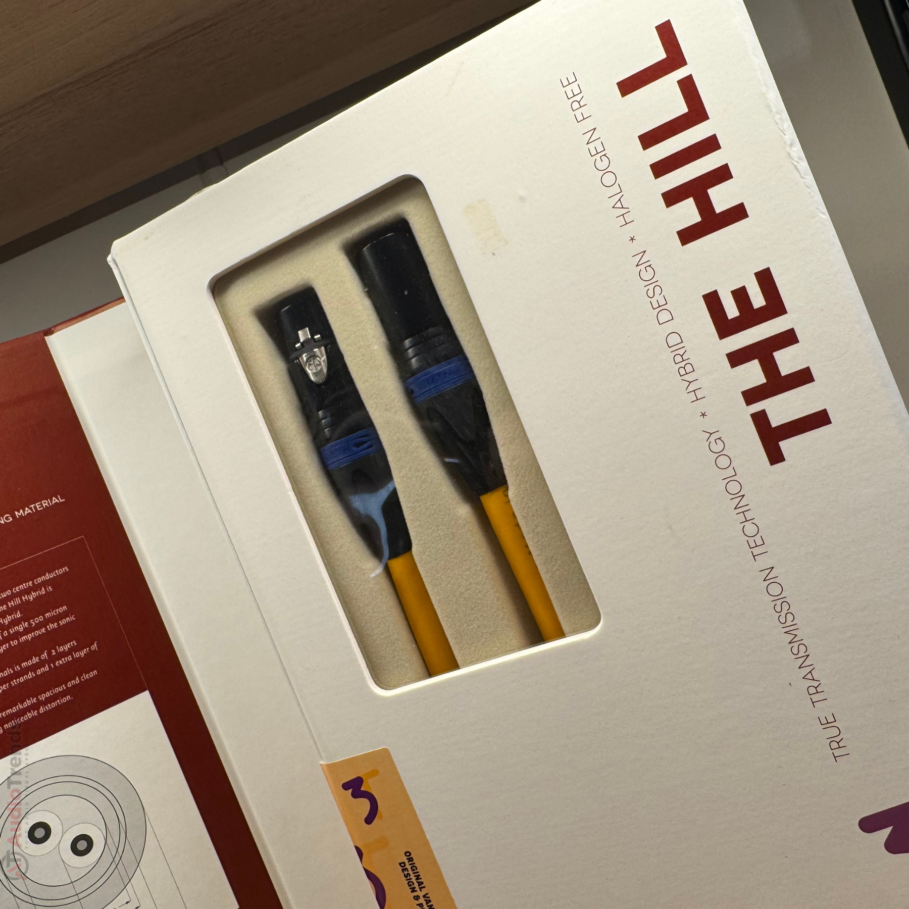 Van den Hul 3T The Hill Hybrid XLR to XLR Cable - Boxed