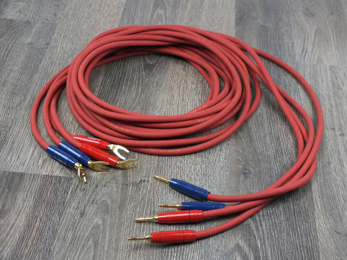 Van den Hul The Revolution Hybrid Speaker Cable (Banana Plugs Standard, Spades Optional)