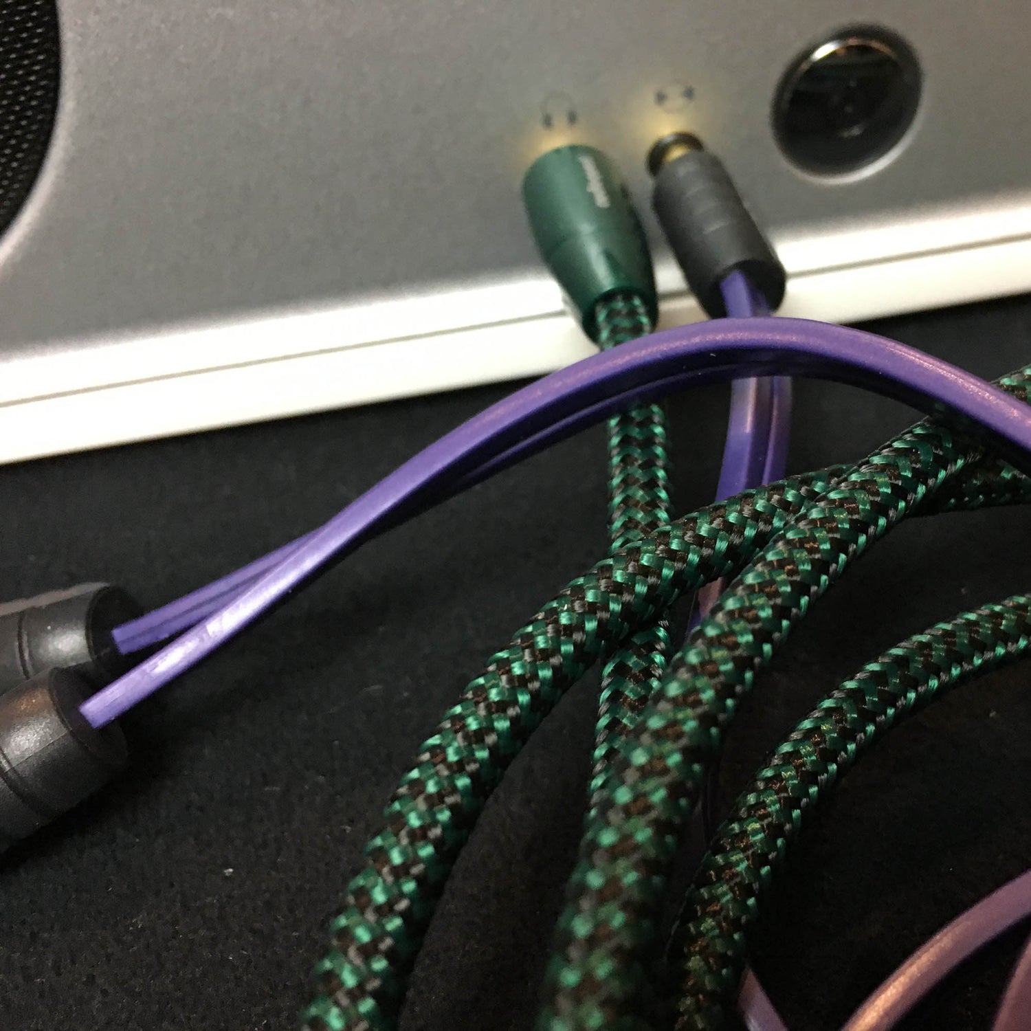 WireWorld 3.5mm to rca cable