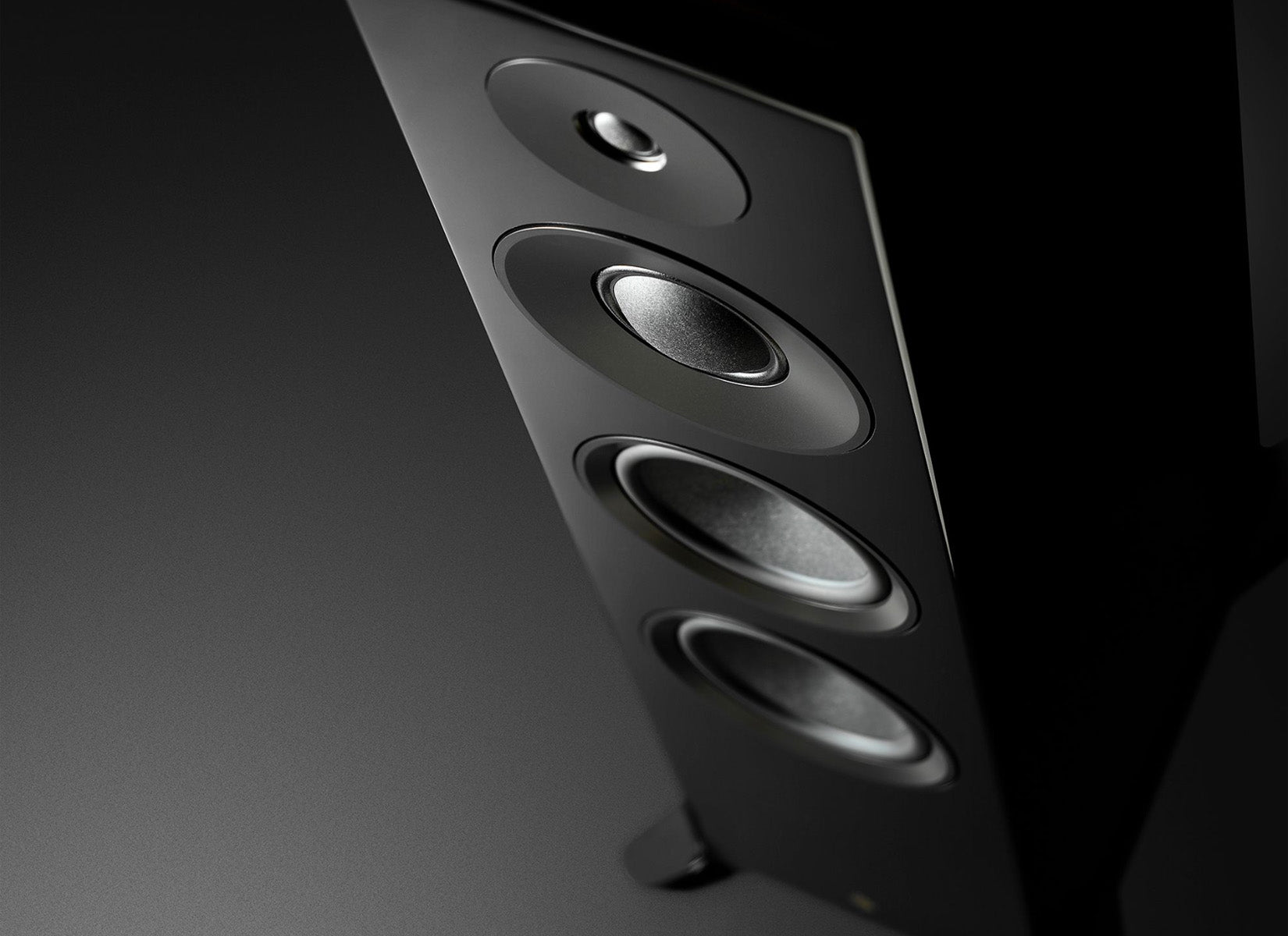 Yamaha NS-2000A Speakers - Newly developed Harmonious Diaphragm™