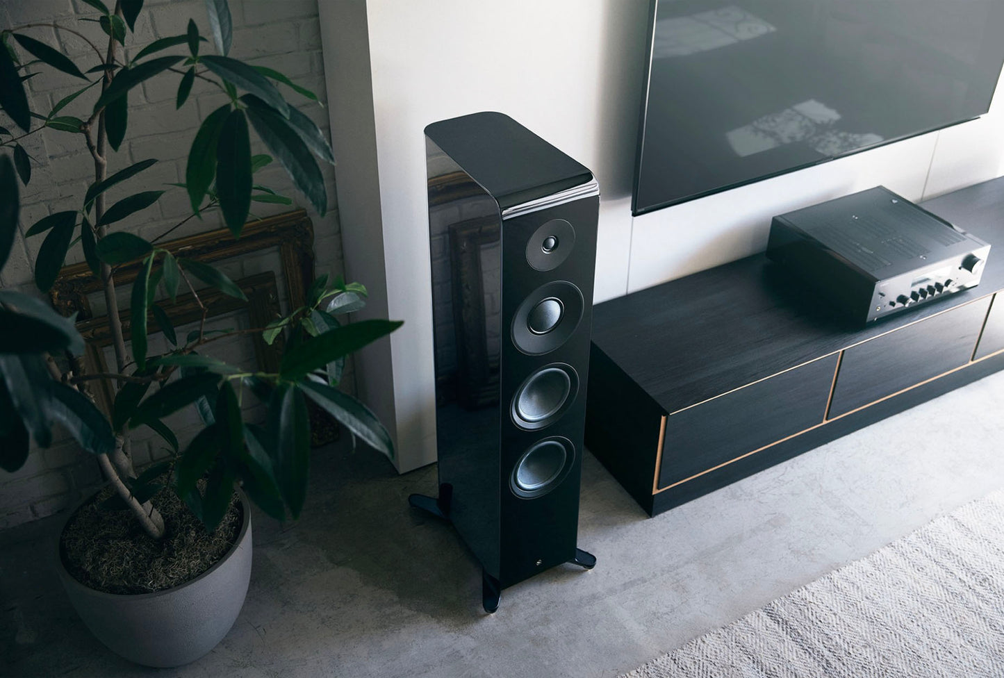 Yamaha NS-2000A Speakers - Authentic Piano Finish