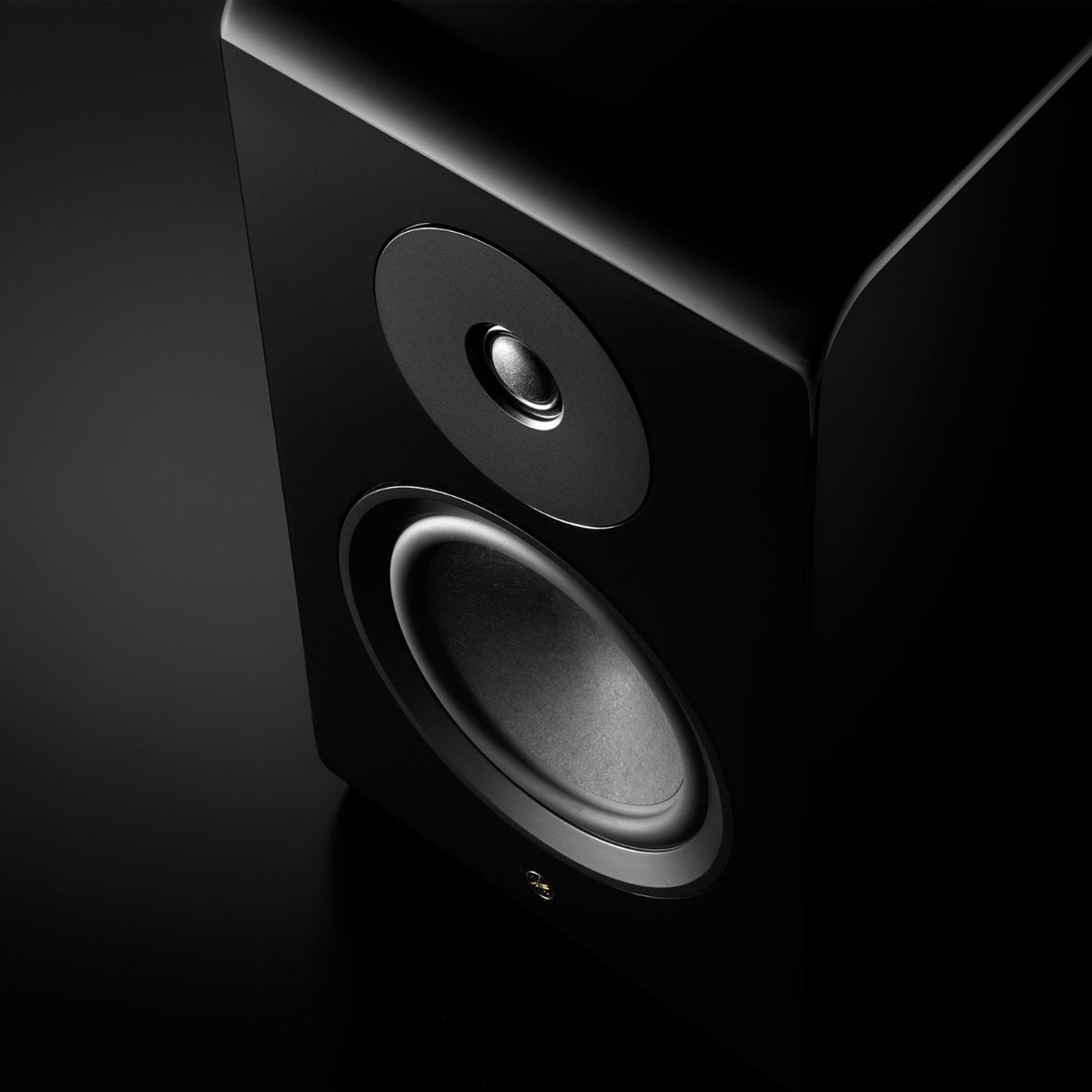 Yamaha NS-800A Speakers - Stunning Authentic Piano Gloss Black Finish